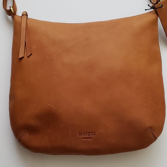 MARGOT Remy Leather Hobo Crossbody Bag - Picture 2 of 7